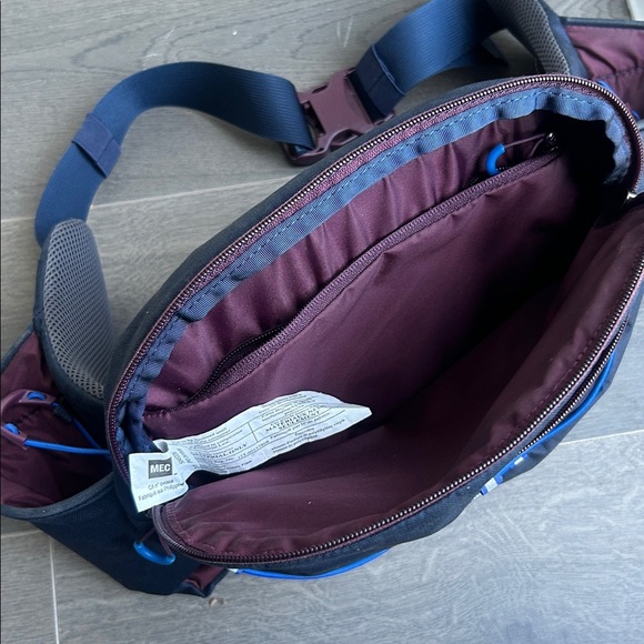 MEC Trail HT Waist Pack - Unisex - Picture 7 of 14